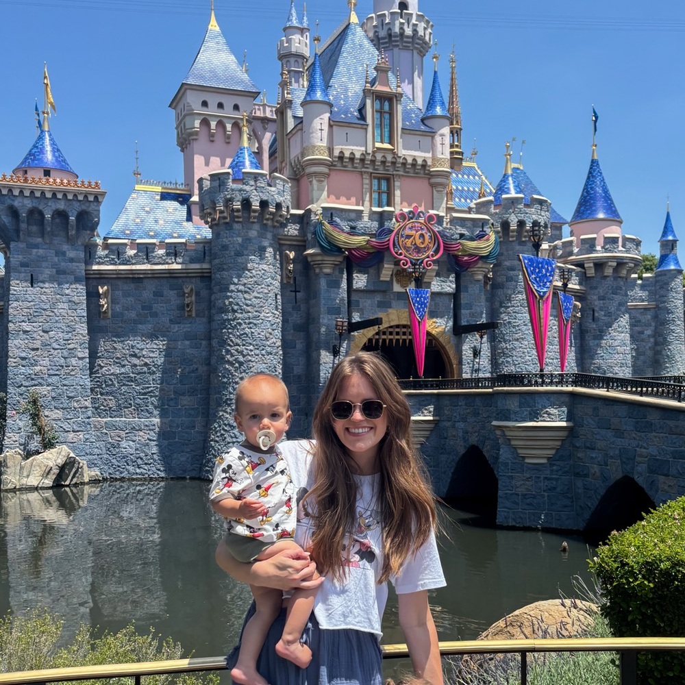 Meet your Posher, Emily